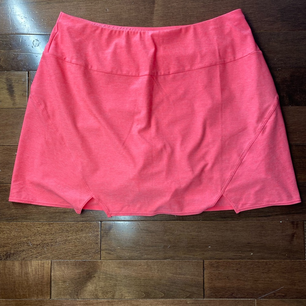 Tail Ladies Size M Tennis Golf Skort Inner Pockets